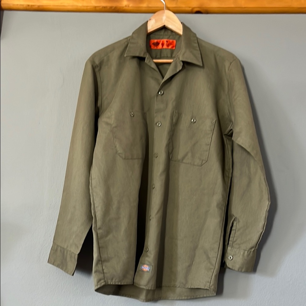 Men's Army Green button-up